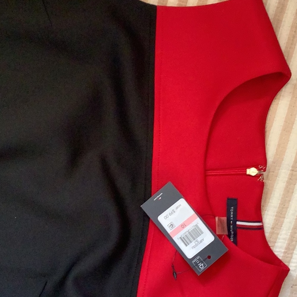 Dress Tommy Hilfiger size 10.  Red and black polyester/elastase. Below knee NWT